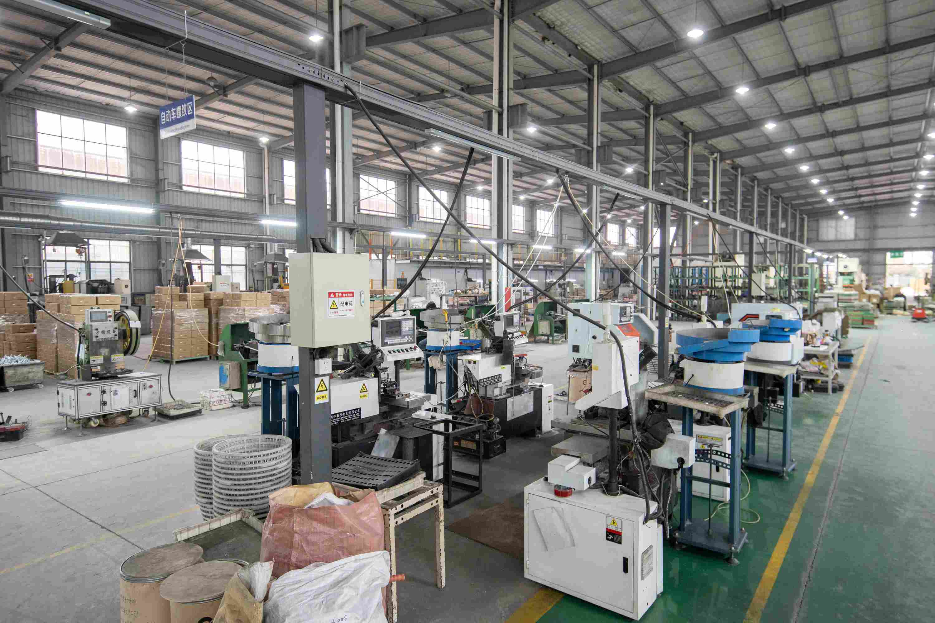 automatic threading(1).jpg