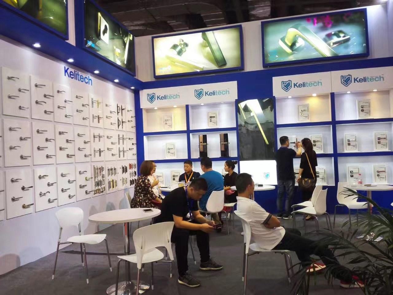 2016.10.21 in Shanghai(1).jpg